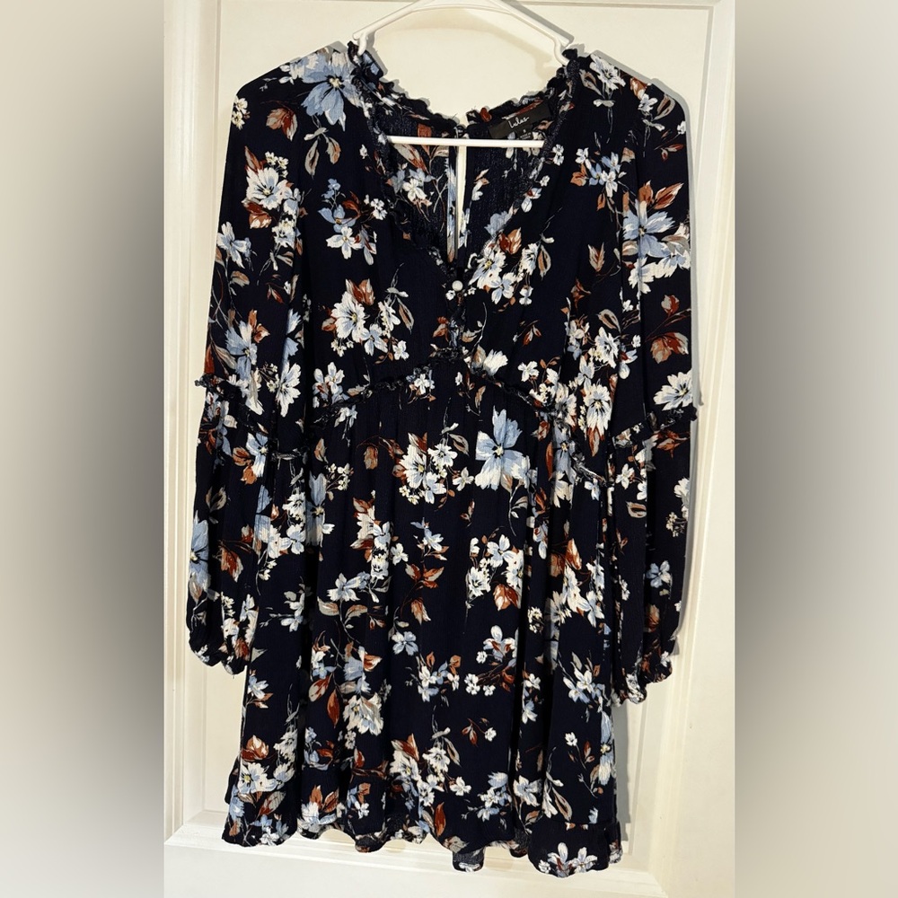 Lulu's Blue and White V-Neck Sundress with Bishop Sleeves